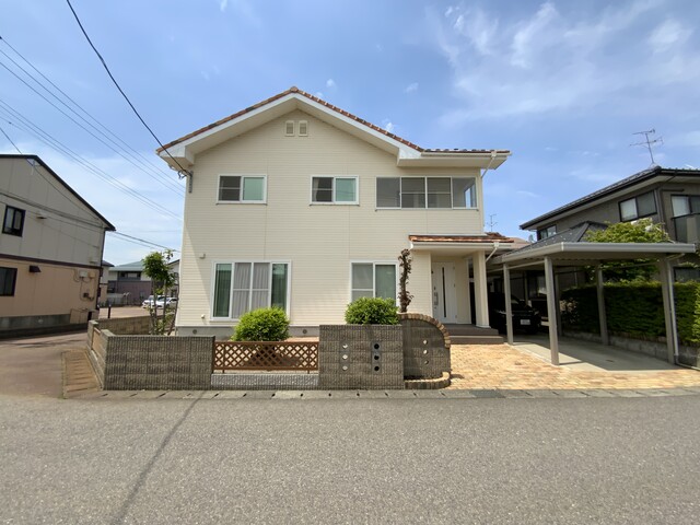 新発田市中曽根町三丁目　売家