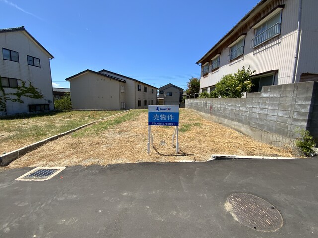 新潟市西区大学南二丁目　売地①