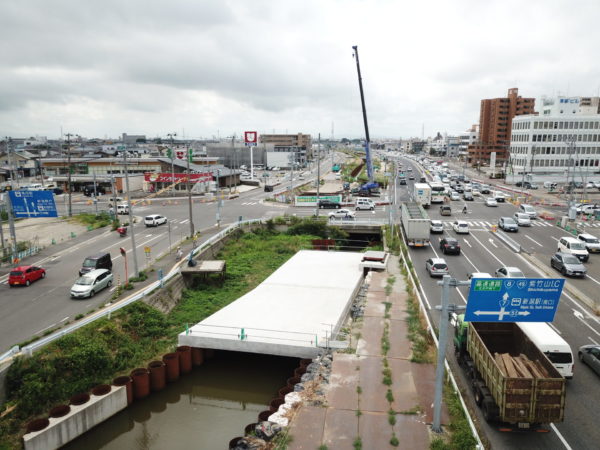 栗ノ木道路　栗ノ木川付替その6工事 写真