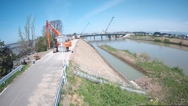 中ノ口川広域河川一級（大規模特定）左岸鋼管矢板護岸その2工事 写真