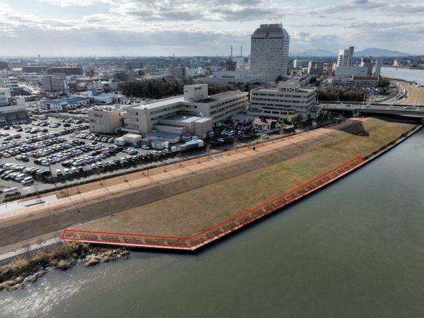 新光町やすらぎ堤その16工事 写真