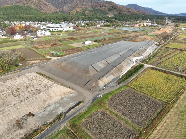 朝日温海道路　猿沢地区道路その5工事 写真