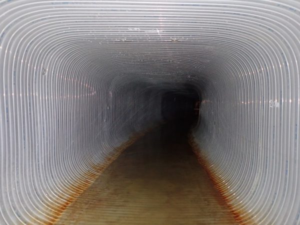 万代排水区流作場幹線２５～２８管更生工事 写真