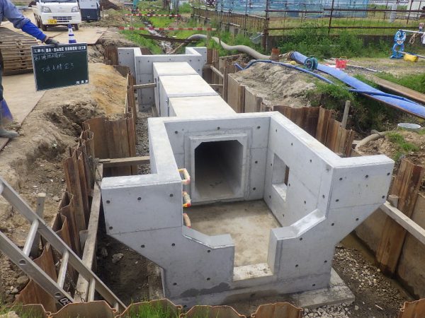 富永・吉栄地区 区画整理第１次工事 写真