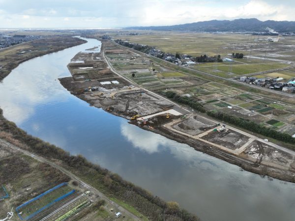 横場新田地区河道掘削その１４工事 写真