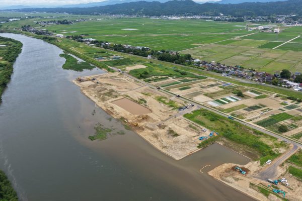 横場新田地区河道掘削その１７工事 写真