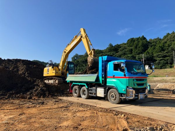 大河津分水路低水路掘削及び護岸その20工事 写真
